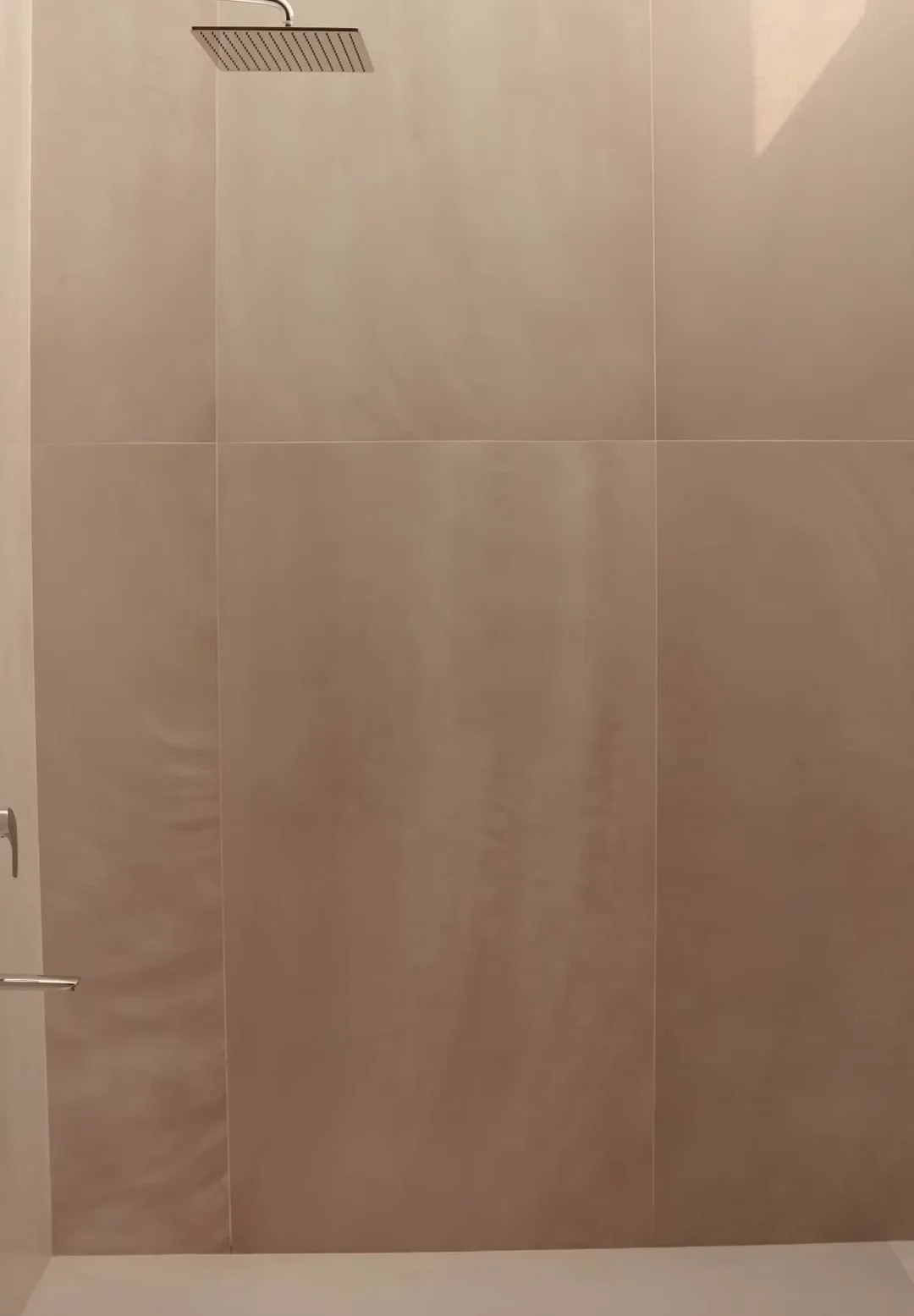 924 K — view 10